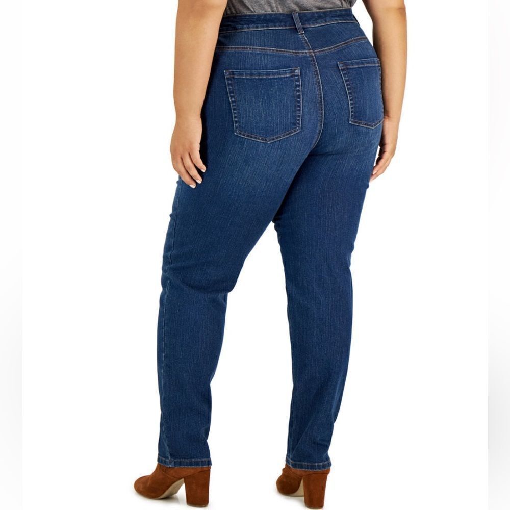 NWT Style & Co Plus Size High-Rise Straight Jeans in Astor Blue Size 16 Short